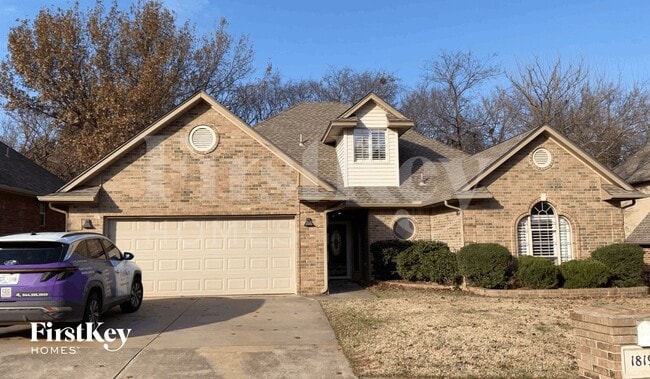 property at 1819 Chelsea Dr