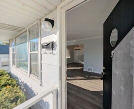 1009 Bliss Dr in St. Louis, MO - Building Photo - Building Photo