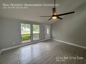 4314 NW 27th Terrace in Gainesville, FL - Building Photo - Building Photo