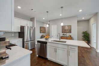 4000 Shadow Green Dr in Franklin, TN - Building Photo - Building Photo