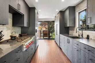 2518 Via Pisa in Del Mar, CA - Building Photo - Building Photo