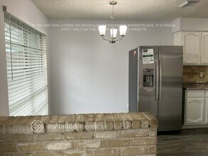 2835 Pilgrims Point Dr in Webster, TX - Building Photo - Building Photo
