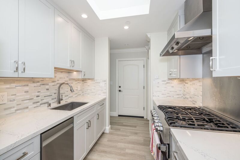 1009 S Norfolk St in San Mateo, CA - Building Photo