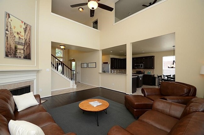 property at 5002 Hearth Hollow Ln