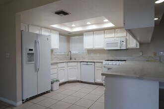 528 S Sorrel St in Ridgecrest, CA - Building Photo - Building Photo