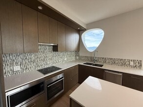 13495 Central Ave in Surrey, BC - Building Photo - Building Photo