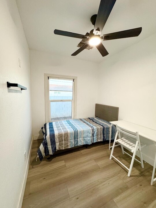 1845 E Monroe St in Phoenix, AZ - Building Photo
