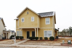 The Orchard in Carrollton, GA - Building Photo