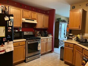655 W Huron Hills Trail in Round Lake Heights, IL - Building Photo - Building Photo