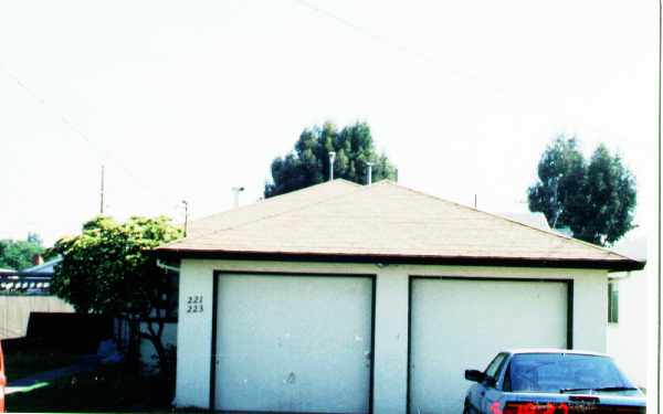 221-223 Maitland Dr in Alameda, CA - Building Photo - Building Photo