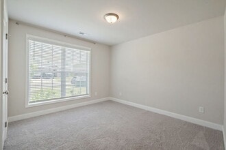 236 Cherry Laurel Dr in Hazel Green, AL - Building Photo - Building Photo