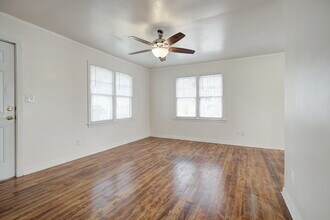 401 S Berry Rd in Norman, OK - Building Photo - Building Photo