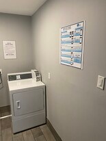 17 Warwick Rd, Unit 3 in Brookline, MA - Building Photo