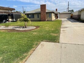 8717 6th St in Downey, CA - Building Photo