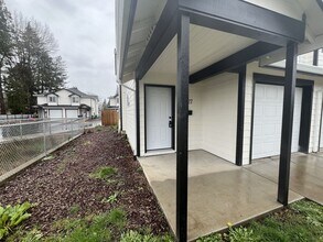 2227 D St in Forest Grove, OR - Building Photo - Building Photo