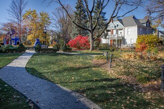 1408 Broadway St, Unit D in Indianapolis, IN - Building Photo - Building Photo