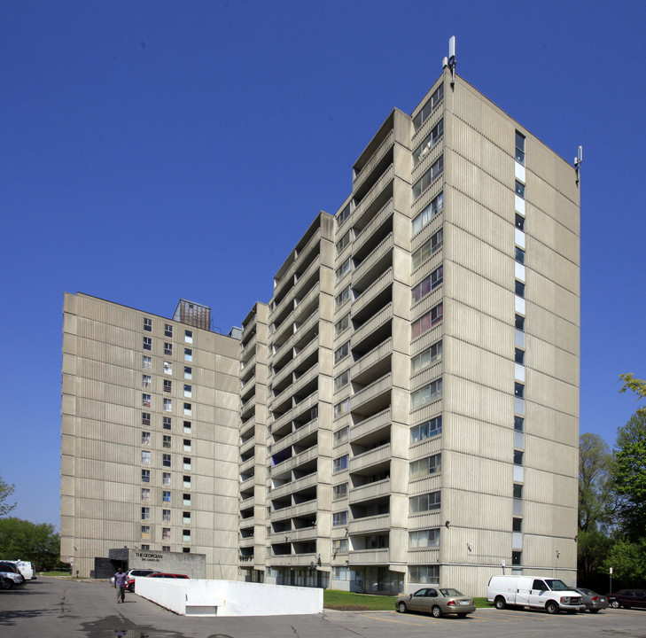 The Georgian in Toronto, ON - Building Photo