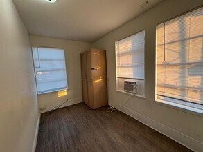 4201 Cepeda St in Orlando, FL - Building Photo - Building Photo