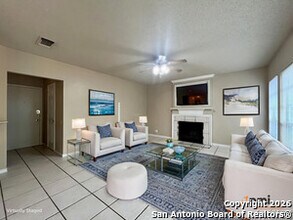 906 Cap Stone in San Antonio, TX - Building Photo - Building Photo