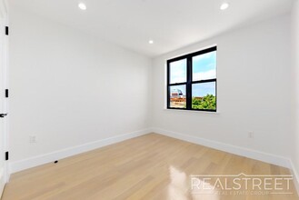 1889 Bergen St in Brooklyn, NY - Building Photo - Building Photo