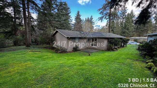 5320 SW Chinook Ct in Lake Oswego, OR - Building Photo - Building Photo