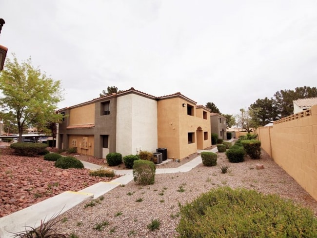 3151 N Soaring Gulls Dr