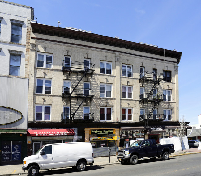 300-314 W Front St in Plainfield, NJ - Building Photo - Building Photo