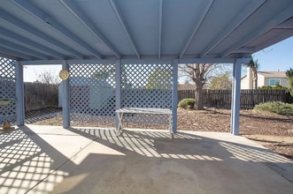 7582 Lime Ave in Fontana, CA - Building Photo - Building Photo