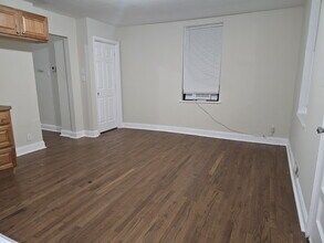 7707 Vermont Ave in St. Louis, MO - Foto de edificio - Building Photo