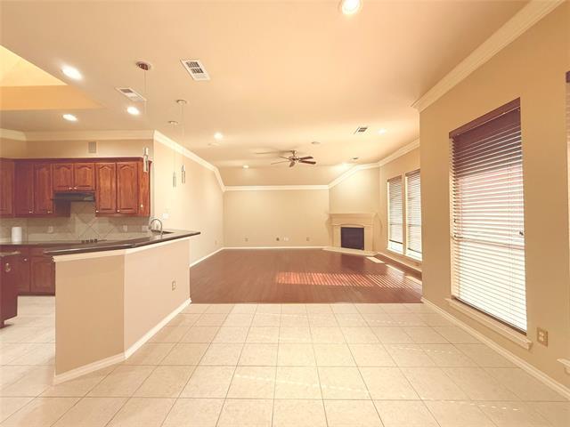 2712 Flint Rock Dr in Fort Worth, TX - Building Photo - Building Photo