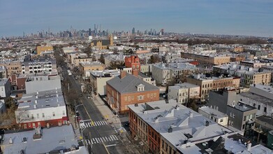 551 Seneca Ave in Ridgewood, NY - Building Photo - Building Photo