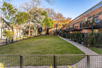 King William Lofts in San Antonio, TX - Building Photo - Building Photo