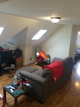 314 Centre St, Unit 4 in Boston, MA - Building Photo - Building Photo