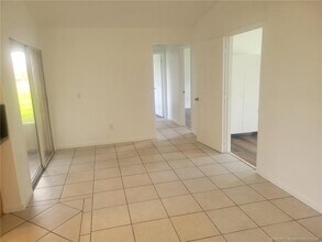 3873 SW La Fleur St in Port St. Lucie, FL - Building Photo - Building Photo