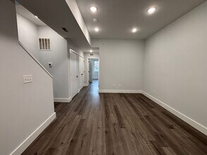 2252 N Delhi St, Unit C in Philadelphia, PA - Building Photo - Building Photo