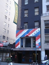 69 W 55th St in New York, NY - Building Photo - Primary Photo