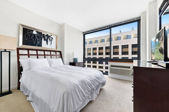 475 Washington Blvd-Unit -ID1016160P in Jersey City, NJ - Building Photo - Building Photo