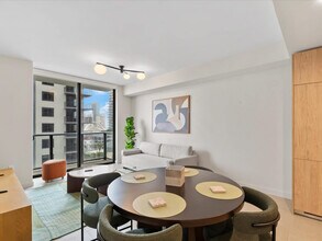 11 NE 6th St, Unit SI FL16-ID1376613P in Miami, FL - Building Photo - Building Photo