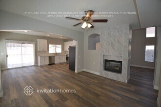 3933 Country Lights St in Las Vegas, NV - Building Photo - Building Photo