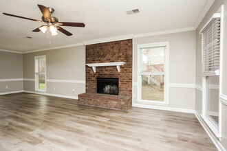 4466 Dawn Oaks Cove in Memphis, TN - Building Photo - Building Photo