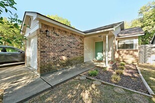 2503 Howellwood Wy, Unit B in Austin, TX - Building Photo