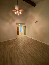 1000 Olive Dr in Bakersfield, CA - Building Photo - Building Photo