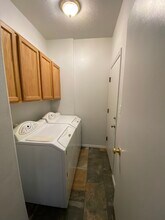 1132 Casa Tomas Rd NE in Albuquerque, NM - Building Photo - Building Photo