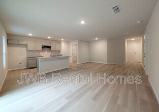 1667 Helena St in Jacksonville, FL - Building Photo - Building Photo