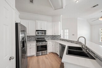4212 Drogo Ct in College Station, TX - Building Photo - Building Photo