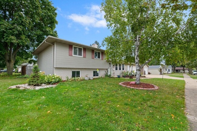 property at 1110 Lourdes Ave