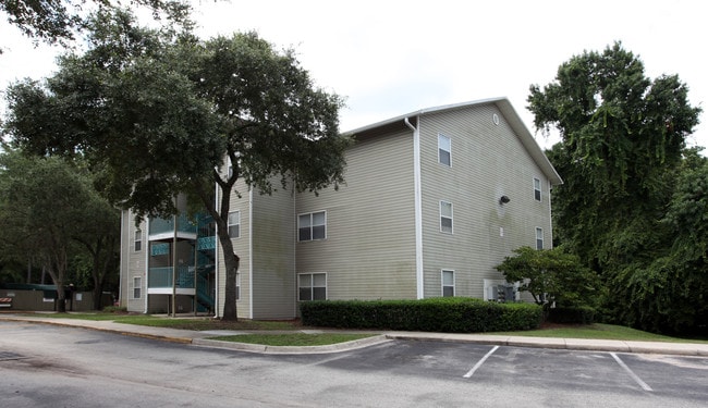 Oak Hammock Apartments in Jacksonville, FL - Building Photo - Building Photo