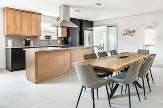 2212 Parkhaven Dr in Plano, TX - Building Photo - Building Photo