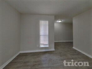 5519 Bridgegate Dr in Spring, TX - Building Photo - Building Photo