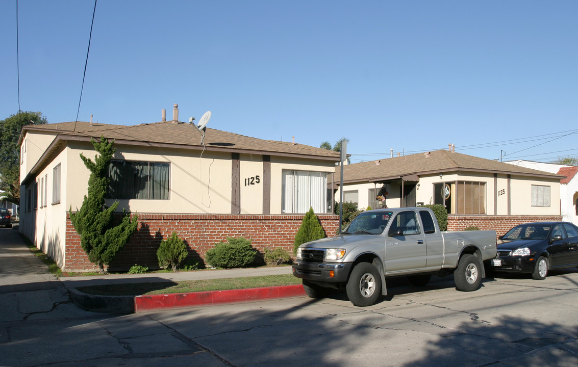 1125-1135 Termino Ave in Long Beach, CA - Building Photo